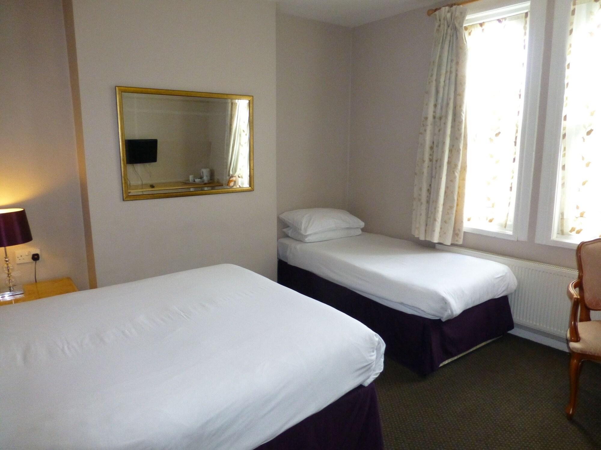 Prince Hotel Сметик Экстерьер фото